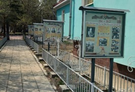 Выставка "Маленькие герои большой войны" 